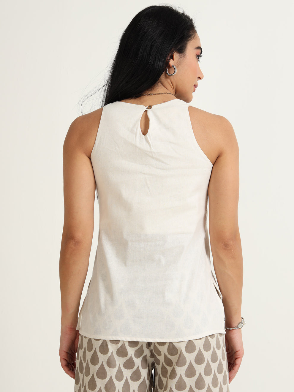 Off white Round neck top