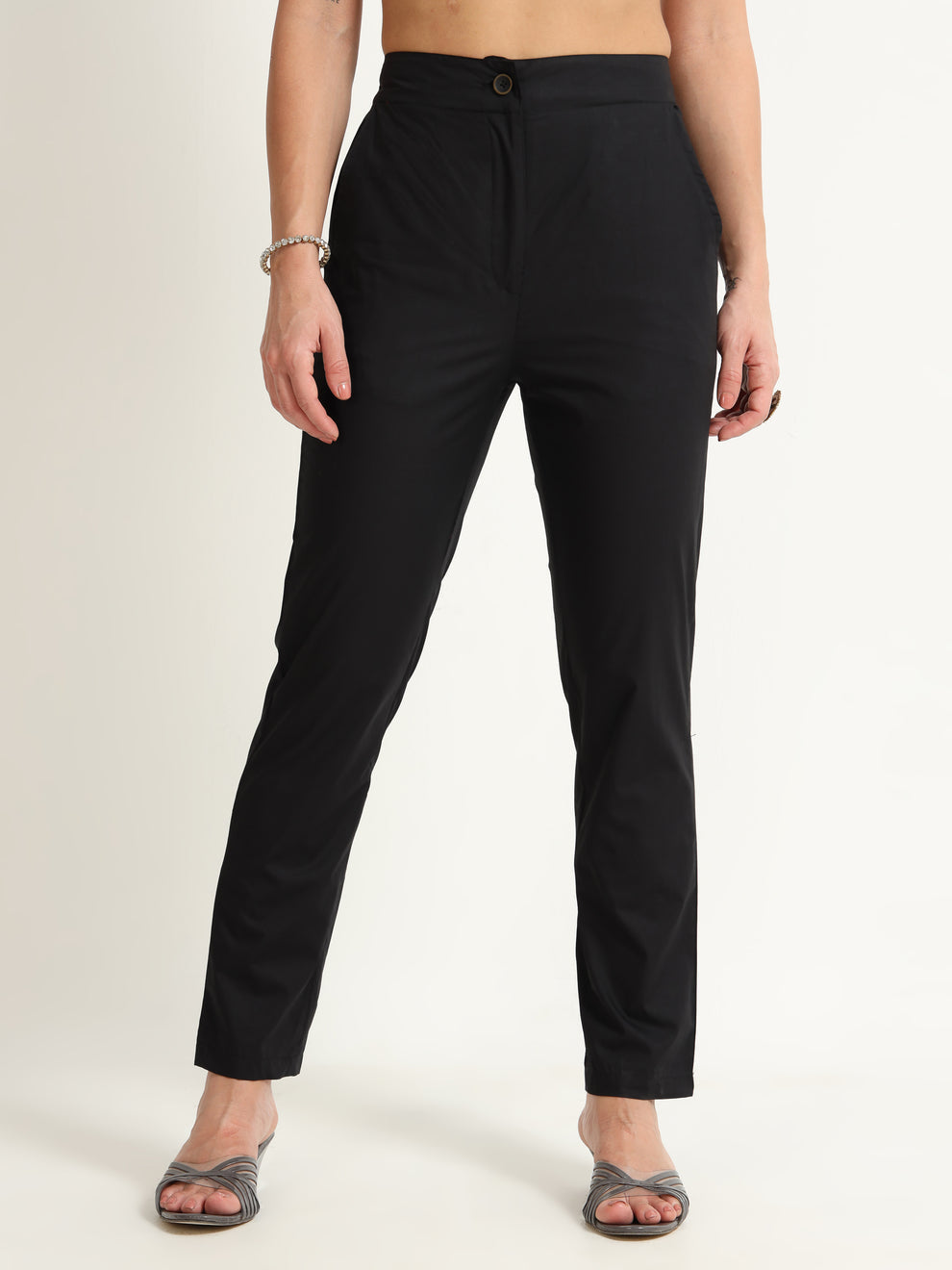 Blacck pencil pants