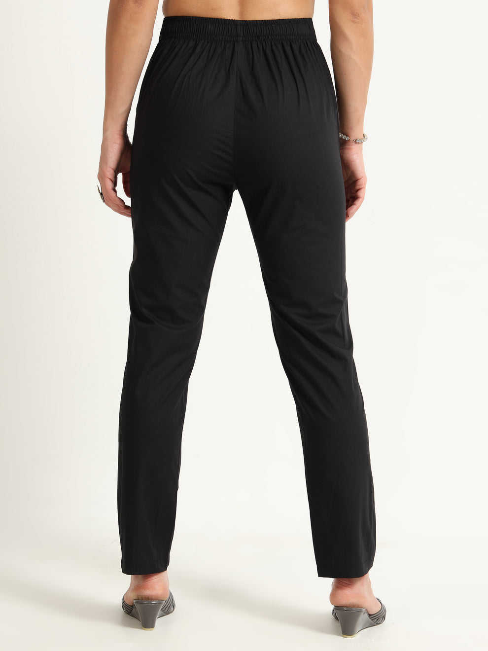 Blacck pencil pants