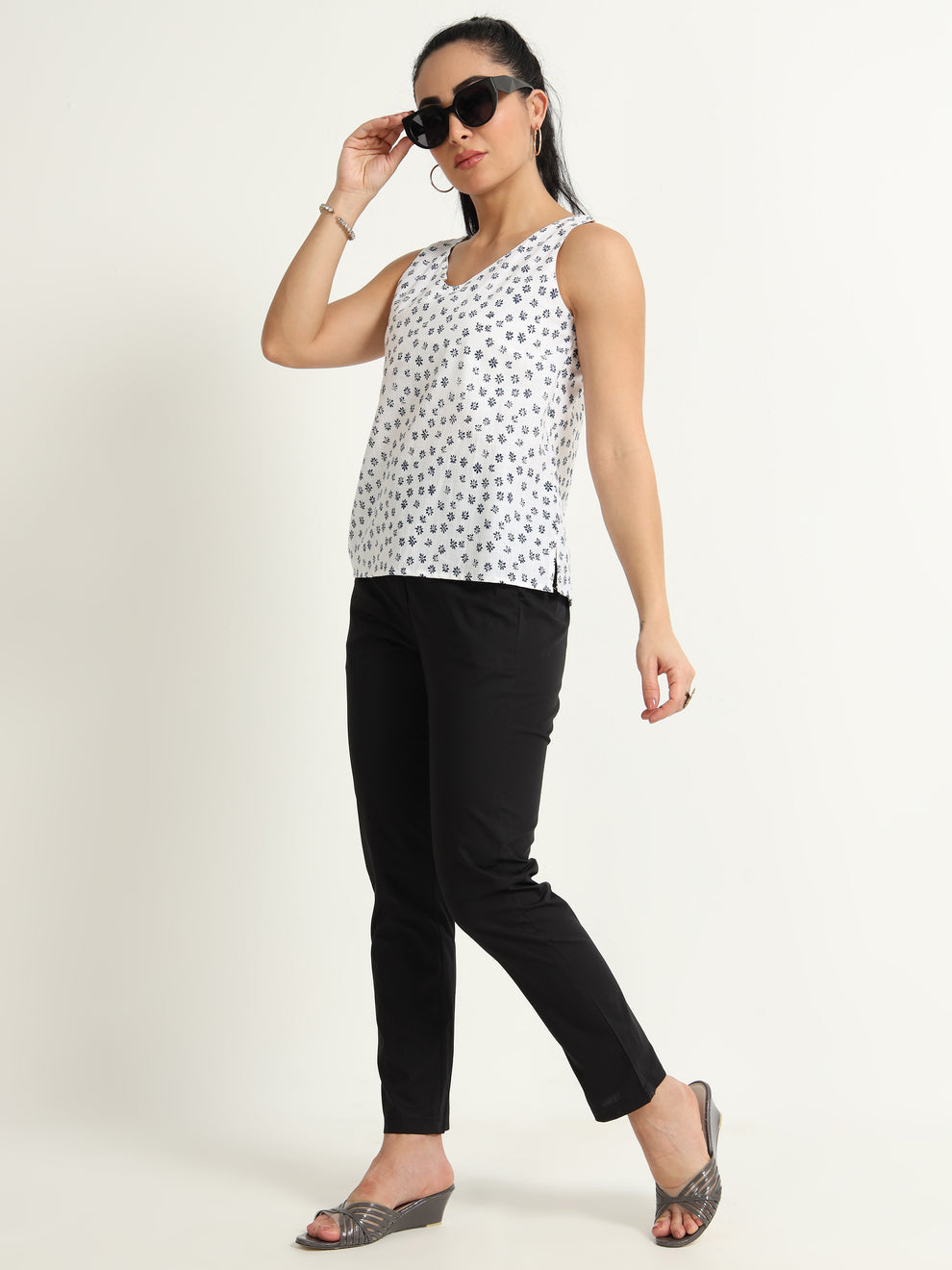 Blacck pencil pants