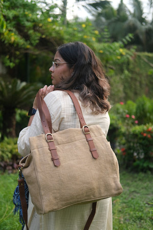 THE BOYFRIEND BAG