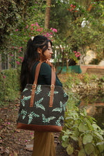 THE BOYFRIEND BAG