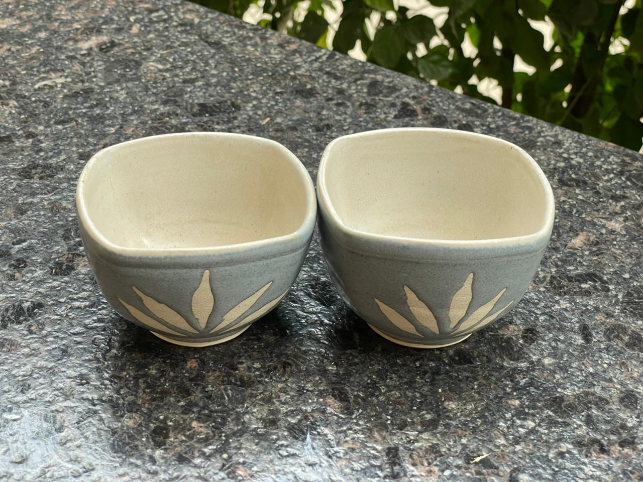 Celadon leaf bowl - 250ml