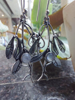 Leafy Dangle Daze Earrings