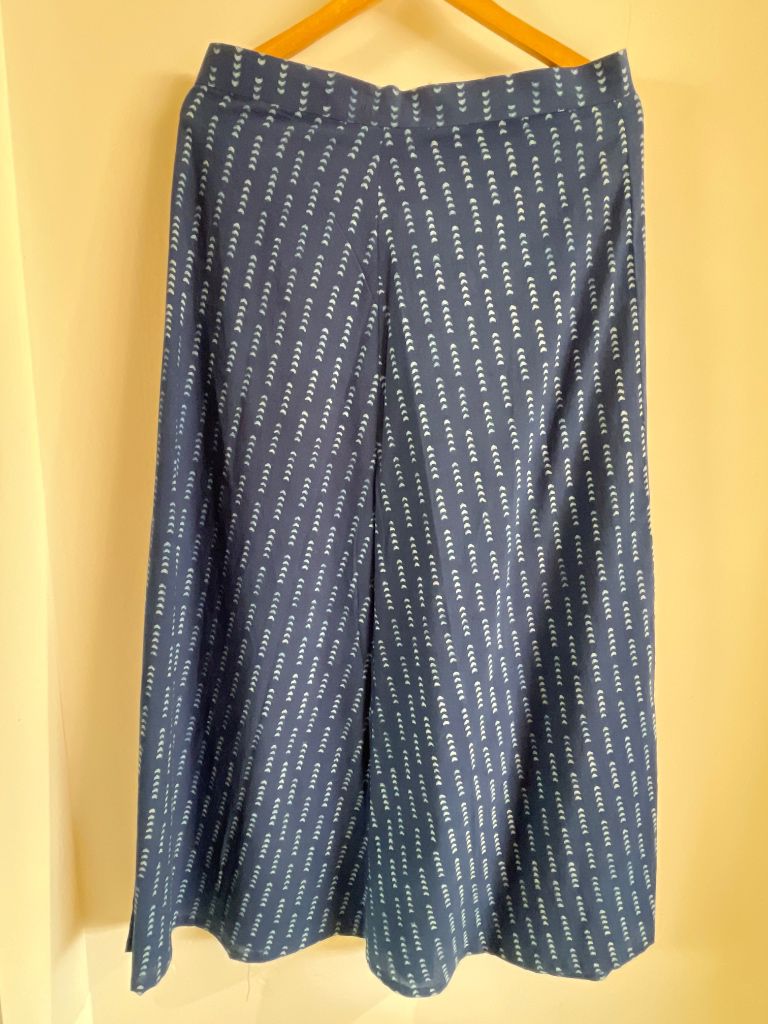 Vertical stripes maxi skirt