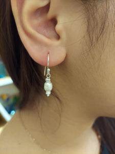 Silver pearl drop earrings