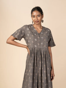 Breezy midi dress