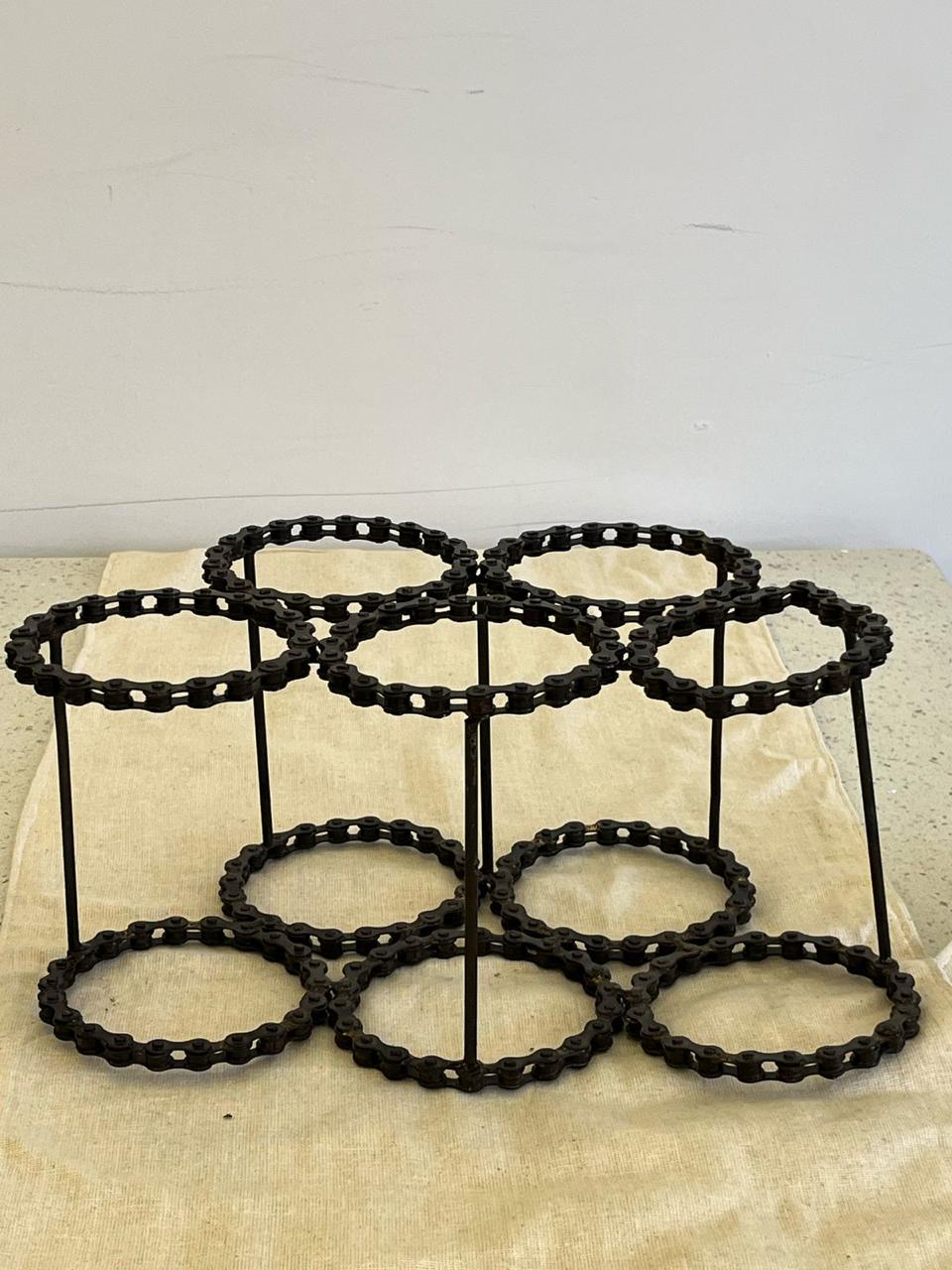 Metal bottle holder