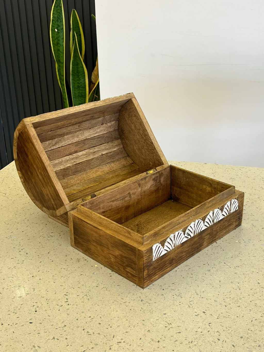 Round box