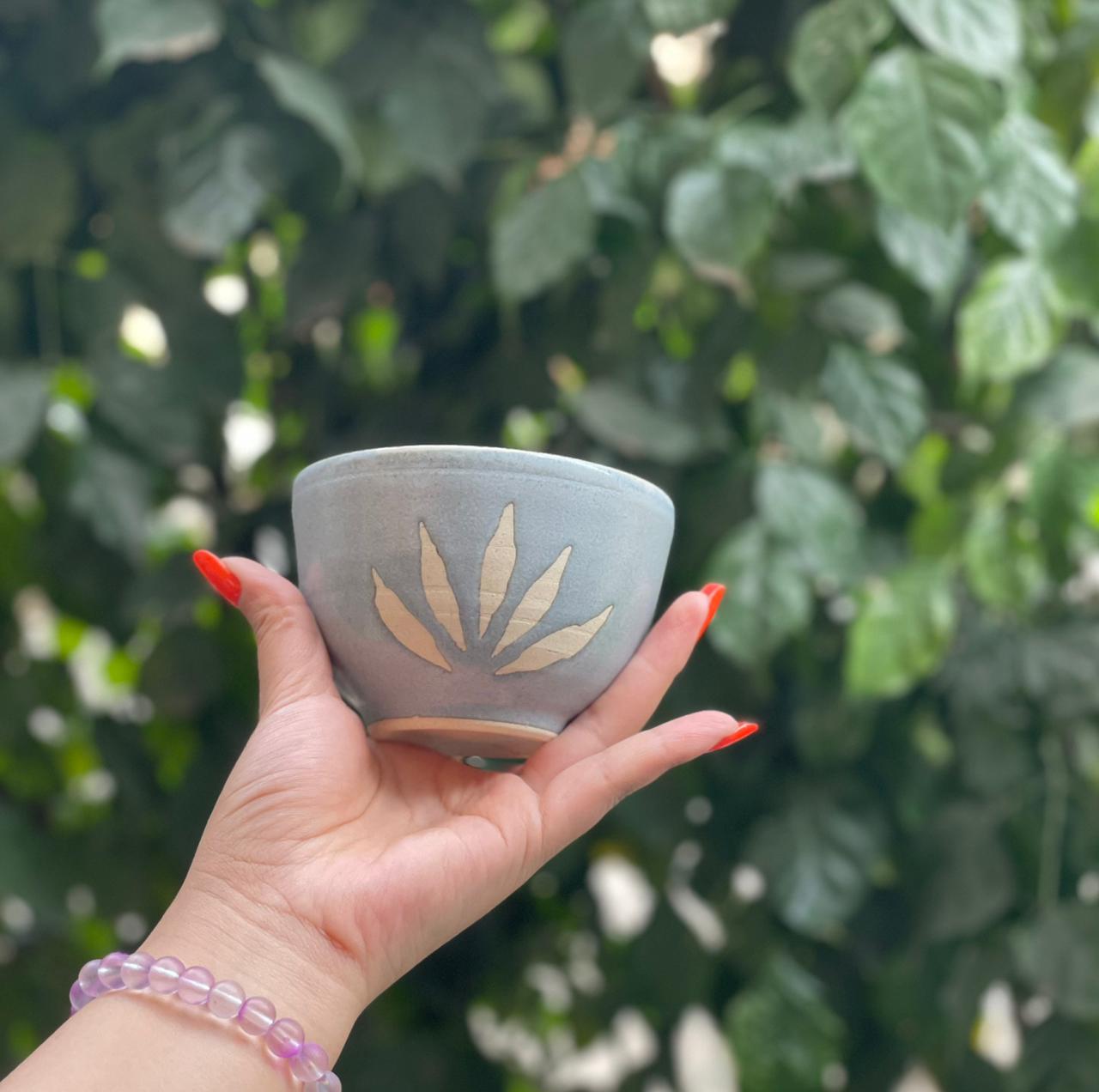 Celadon leaf bowl - 250ml