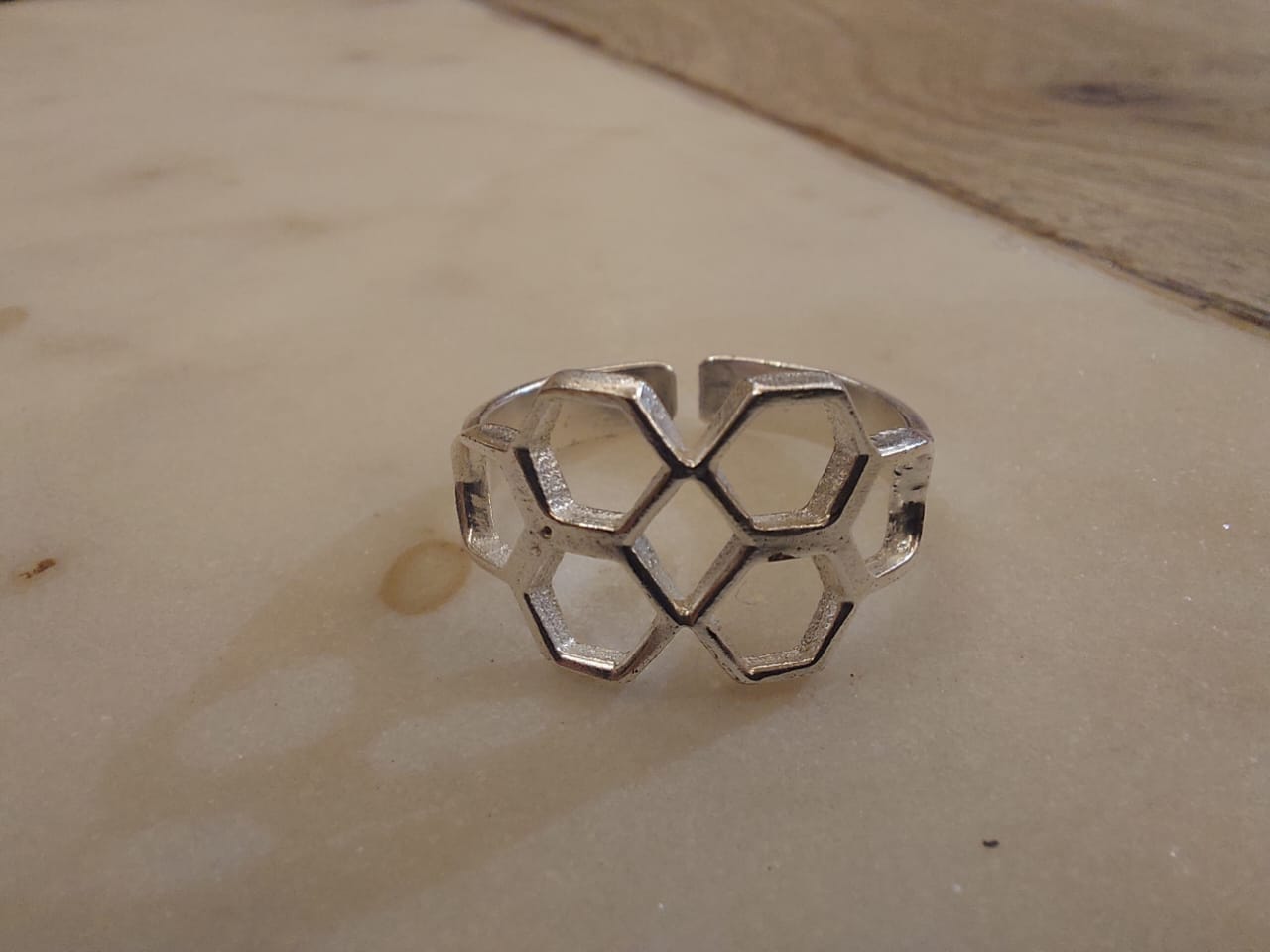 Honeycomb rings