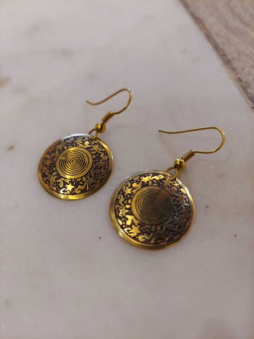 Swril disk earrings