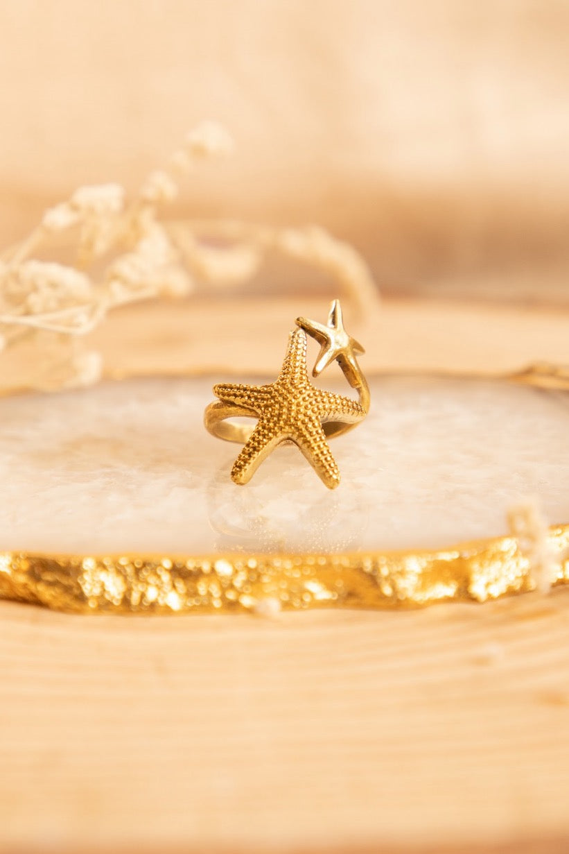 Star Fish adjustable brass ring